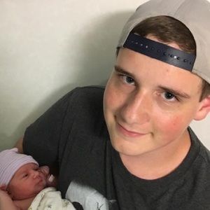 Meet your Posher, Adam